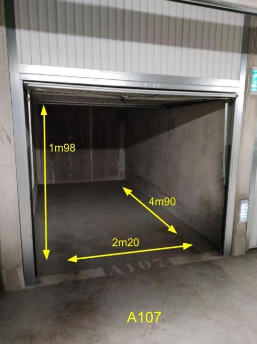 شقة Le Fonction, Meuble 4 Etoiles, Avec Parking Boxe آيكس أومبروفينس المظهر الخارجي الصورة